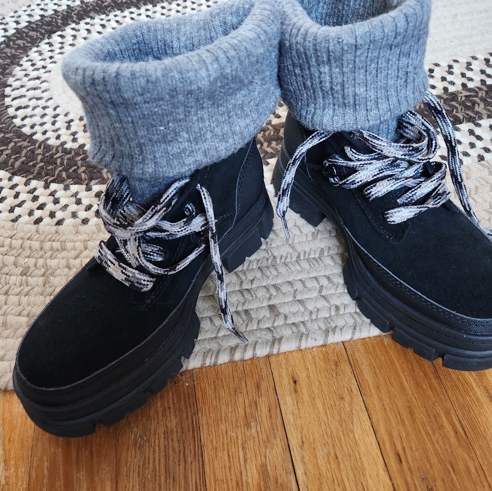 UGG Black and Gray Winter Boots